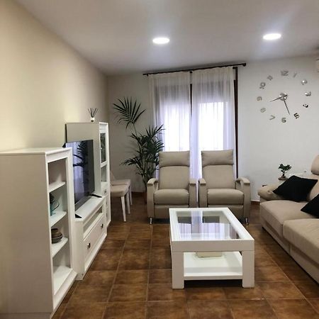 Piso Nuevo Plaza De La Constitucion Sta Cruz De La Zarza Lägenhet Santa Cruz de la Zarza Exteriör bild