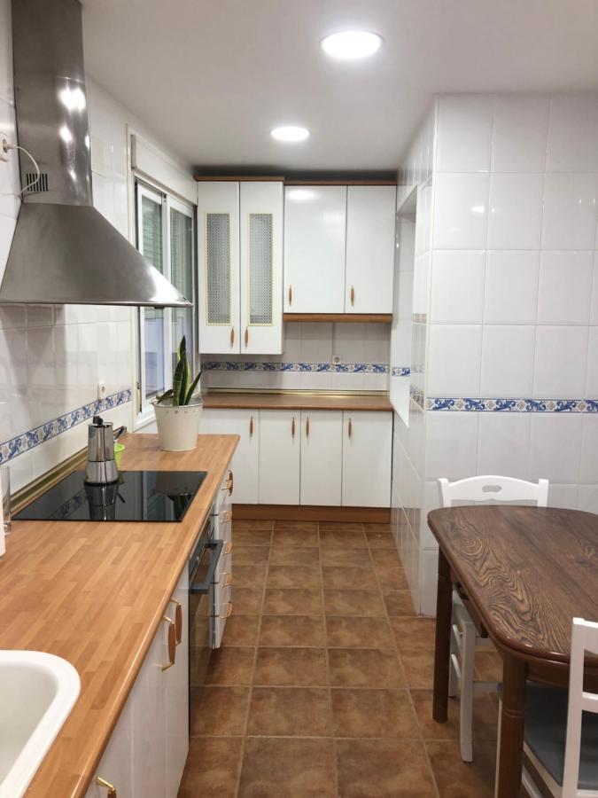 Piso Nuevo Plaza De La Constitucion Sta Cruz De La Zarza Lägenhet Santa Cruz de la Zarza Exteriör bild